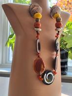 Ketting met diverse soorten kralen, Ophalen of Verzenden, Zo goed als nieuw, Overige materialen