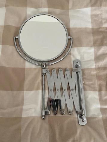 Make-Up - scheerspiegel scharnierend.  beschikbaar voor biedingen