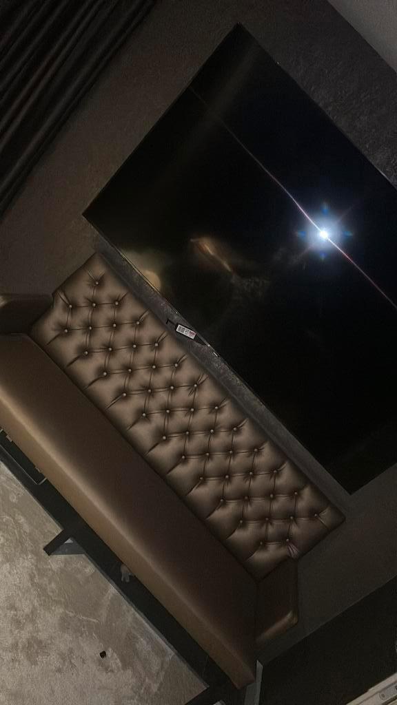 Eric kuster styl eetkamer bankje hal bank goud brons, Huis en Inrichting, Banken | Bankstellen, Zo goed als nieuw, Vierpersoons of meer