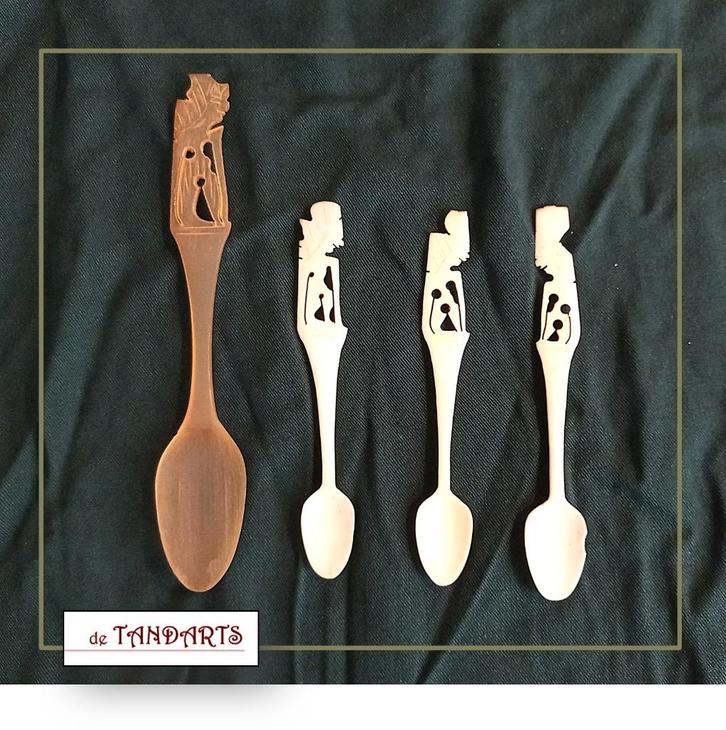 Indische lepeltjes, 1920 - 1940, Antiek en Kunst, Antiek | Bestek, Ophalen of Verzenden