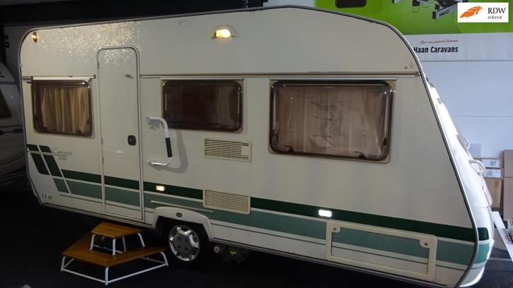 CHATEAU CARATT 430 2005 VASTBED DINETTE MOVER 870 kg leeg, Caravans en Kamperen, Caravans, Bedrijf, tot en met 4, 750 - 1000 kg