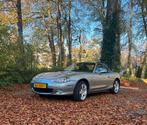 Mazda MX-5 1.6 I 2003 Grijs “Silver Blues” met HARDTOP, Auto's, Mazda, Achterwielaandrijving, 4 cilinders, Cabriolet, Handgeschakeld