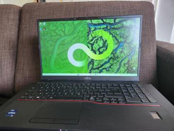 Fujitsu LIFEBOOK E5512 beschikbaar voor biedingen