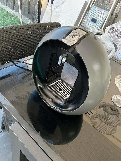Dolce Gusto koffieapparaat – Gebruikt, maar werkt perfect!, Witgoed en Apparatuur, Koffiezetapparaten, Zo goed als nieuw, Koffiemachine