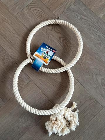 Papegaaien speelgoed beschikbaar voor biedingen