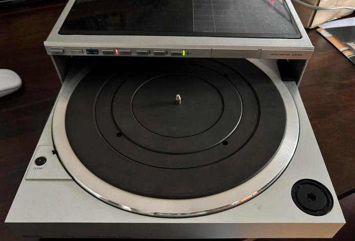 Philips F7430 automatische draaitafel met tangentiële arm, Audio, Tv en Foto, Platenspelers, Gebruikt, Platenspeler, Philips, Automatisch