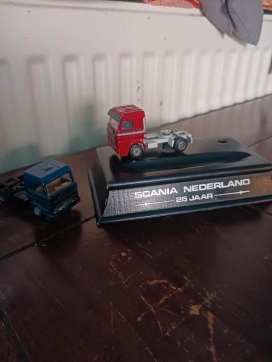 scania vabis 143m scania nederland 25 jaar jubileum, Hobby en Vrije tijd, Modelauto's | 1:87, Zo goed als nieuw, Bus of Vrachtwagen