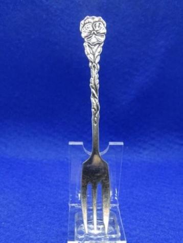 Gero vorkje: Viooltje  Bloemen vorkje taartvorkje gebakvork  beschikbaar voor biedingen