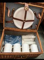 3 picknick manden in 1 koop, Ophalen of Verzenden, Zo goed als nieuw