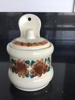Vintage keramische wand zoutpot  kruidenpot . Jaren 70, Antiek en Kunst, Ophalen of Verzenden