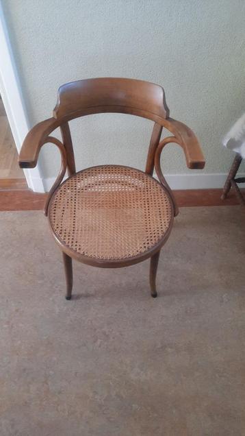 Thonet Stoelen 3 stuks beschikbaar voor biedingen