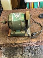 MOTOR 230 Volt met slijpsteen, Ophalen, Gebruikt