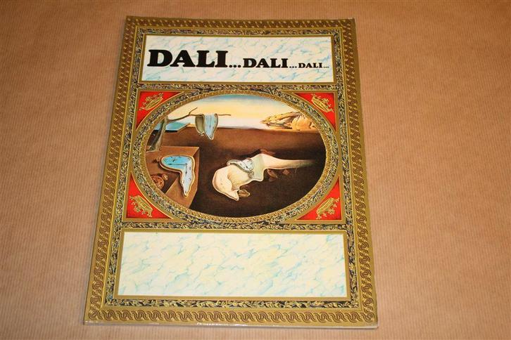 Dali ... Dali ... Dali ...., Boeken, Kunst en Cultuur | Beeldend, Gelezen, Ophalen of Verzenden