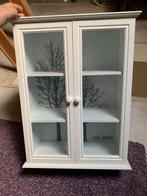 Kleine Vitrinekast met Glazen Deuren, Huis en Inrichting, Kasten | Vitrinekasten, Ophalen, Minder dan 50 cm, Gebruikt, Glas