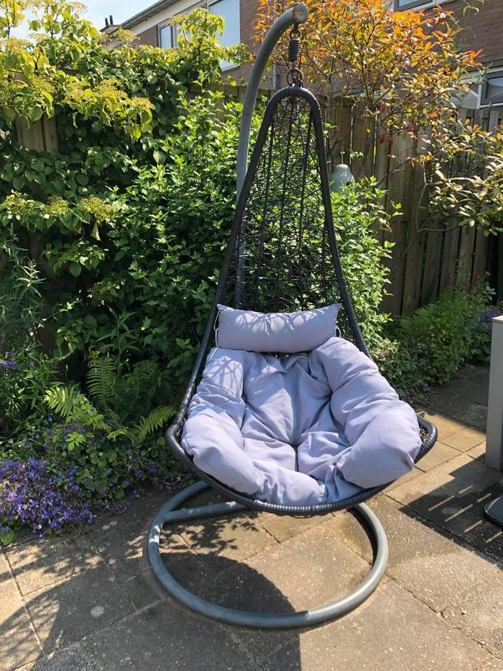 Hangstoel - tuinstoel, Tuin en Terras, Tuinstoelen, Gebruikt, Metaal, Ophalen