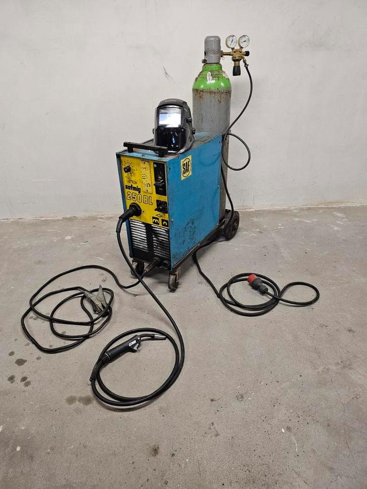 Migmag lasapparaat / lasmachine co2, Doe-het-zelf en Verbouw, Gereedschap | Lasapparaten, Gebruikt, Co2, 250 ampère of meer, Ophalen