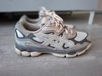 ASICS GEL-NYC Cream/Grey - Maat 37/ 37.5, Kleding | Dames, Schoenen, Beige, Ophalen of Verzenden, ASICS, Sneakers of Gympen
