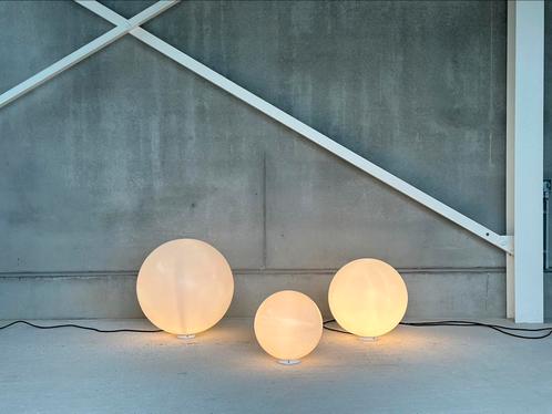Set van drie “Globo” vloerlampen made by “Slide” Italy, Huis en Inrichting, Lampen | Vloerlampen, Kunststof, Ophalen of Verzenden
