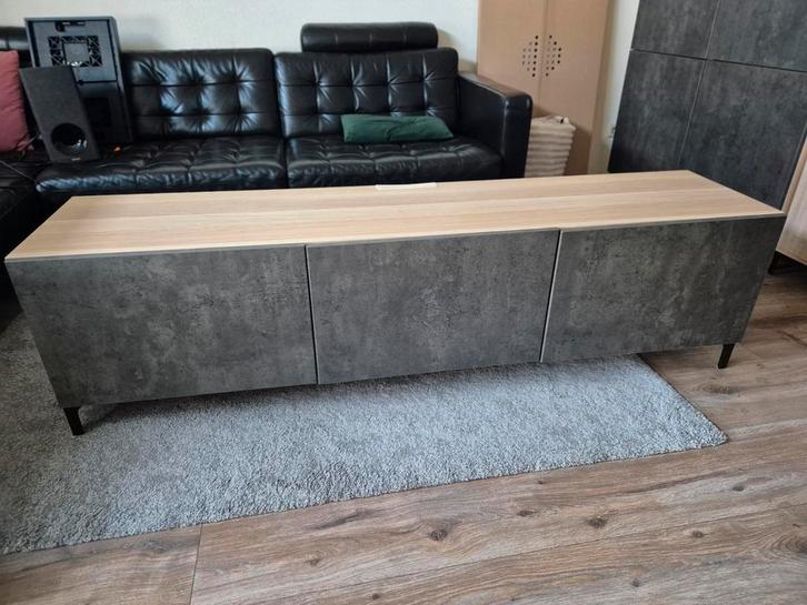 TV meubel Besta Ikea, Huis en Inrichting, Kasten | Televisiemeubels, Ophalen