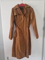 Bruine trenchcoat, suede look - only outerware - maat 36, Ophalen of Verzenden, Zo goed als nieuw, Maat 36 (S), Bruin