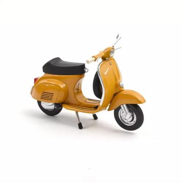 Vespa 50 R 1969 Positano Geel schaal 1:18 NOREV REF. 182080 beschikbaar voor biedingen