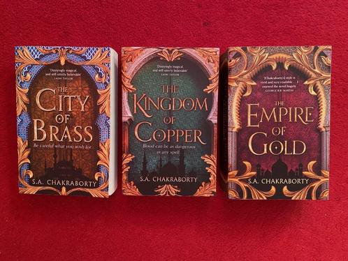 S.A.CHAKRABORTY DAEVABAD DE COMPLETE TRILOGIE IN ZEER GOEDE, Boeken, Fantasy, Zo goed als nieuw, Ophalen of Verzenden