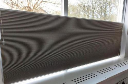 Plissé gordijnen taupe verduisterend isolerend zga NIEUW, Huis en Inrichting, Stoffering | Gordijnen en Lamellen, Zo goed als nieuw