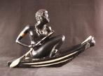 Art Deco beeld van dame in kano, Antiek en Kunst, Ophalen