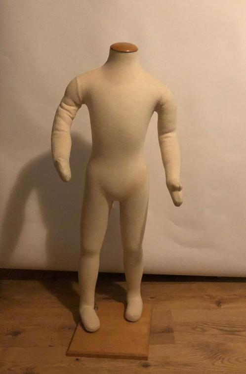 paspop kind 6/7 jaar, Hobby en Vrije tijd, Naaien en Fournituren, Gebruikt, Paspop, Ophalen