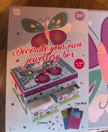Diy juwelendoos beschikbaar voor biedingen