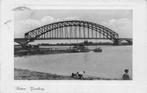 Hattem, De IJsselbrug, Verzamelen, Ansichtkaarten | Nederland, Ophalen of Verzenden, 1940 tot 1960, Gelopen, Gelderland
