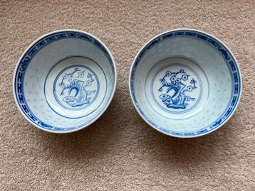 2 Chinese kommen samen € 4,00 beschikbaar voor biedingen