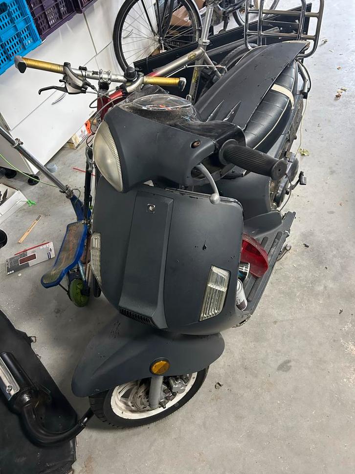 Turbo scooter opknapper, Fietsen en Brommers, Snorfietsen en Snorscooters, Gebruikt, Overige merken, Benzine, Ophalen