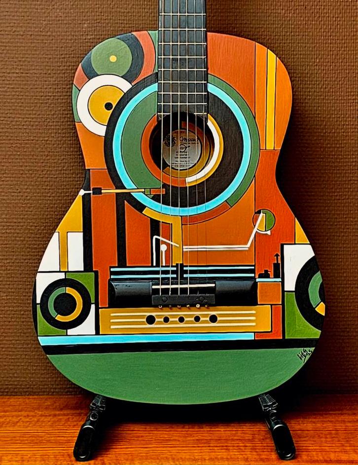 Unieke Klassieke Gitaar met Kunstzinnige Beschildering, Muziek en Instrumenten, Snaarinstrumenten | Gitaren | Akoestisch, Gebruikt