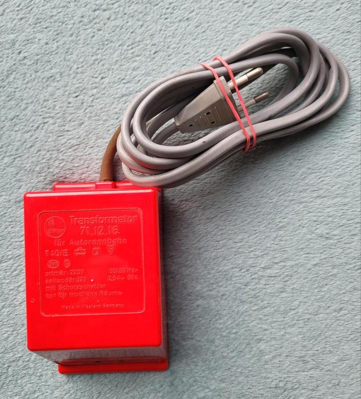 Bühler 12 Volt racebaan transformator Rood (Type 40E), Kinderen en Baby's, Speelgoed | Racebanen, Gebruikt, Overige merken, Ophalen of Verzenden