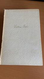 Victoria Holt - Gemaskerde betovering - Vlammen in de nacht, Boeken, Ophalen of Verzenden