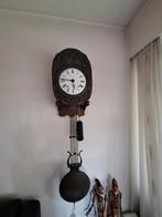 Oude wandklok Perrenet a St. Etienne met slinger, Antiek en Kunst, Antiek | Klokken, Ophalen of Verzenden