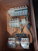 Meterkast met Installatieautomaten en Aardlekschakelaars, Doe-het-zelf en Verbouw, Elektra en Kabels, Ophalen of Verzenden, Gebruikt