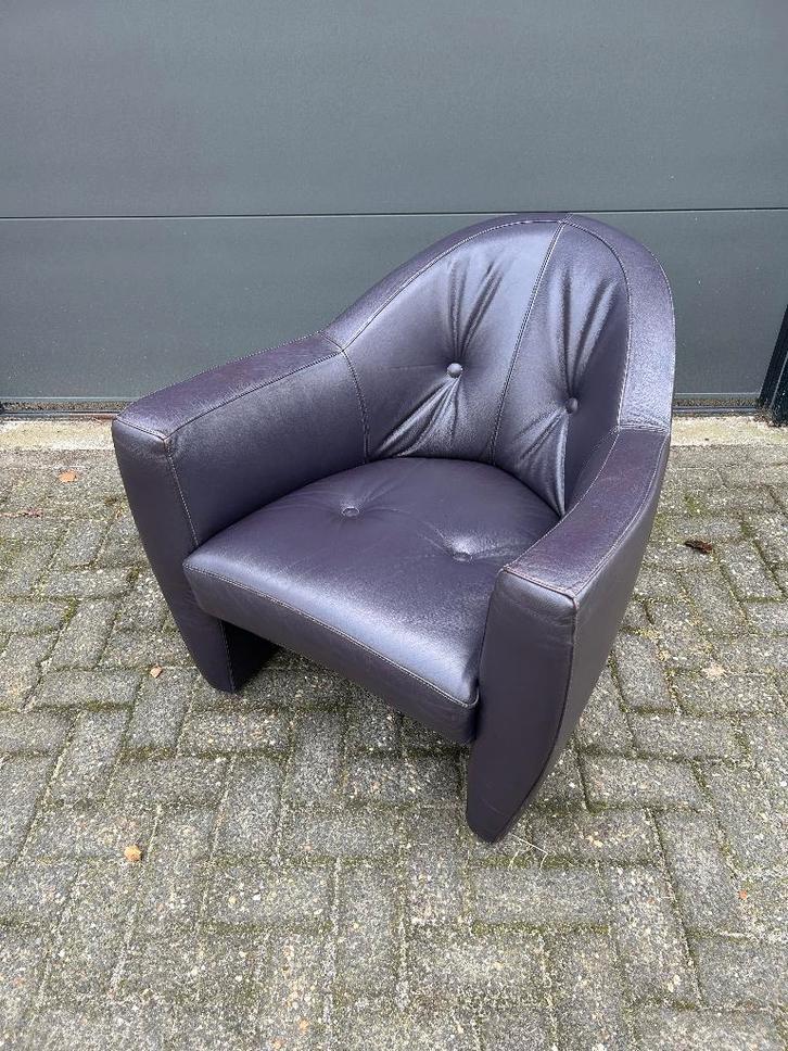 Leolux Carabas Fauteuil Aubergine leer, Huis en Inrichting, Fauteuils, Zo goed als nieuw, Leer, 50 tot 75 cm, 75 tot 100 cm, Ophalen
