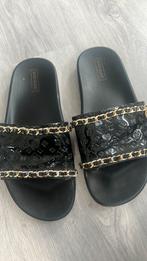 Zgan river island slippers maat 39 en 41 nu 10 eueo, Kleding | Dames, Schoenen, Ophalen of Verzenden, Zo goed als nieuw