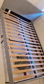 Slaapkamer bed, Tweepersoons, Ophalen of Verzenden, Zo goed als nieuw, 180 cm