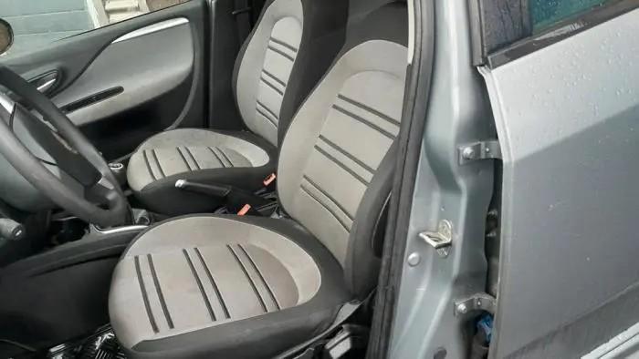Fiat Punto Bekleding Compleet Voor + Achter, Auto-onderdelen, Interieur en Bekleding, Fiat, Gebruikt, Ophalen of Verzenden