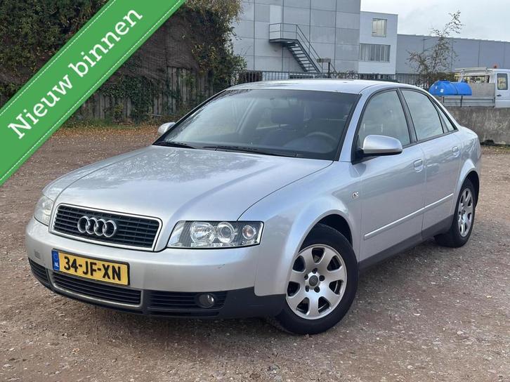Audi A4 Limousine 1.6 Comfort AIRCO CRUISE TREKHAAK, Auto's, Audi, Bedrijf, Te koop, A4, ABS, Airbags, Airconditioning, Alarm