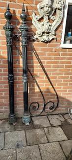 antieke/monumentale gietijzeren hek palen met krul, Tuin en Terras, Tuinhekken en Hekwerk, Verzenden, Gebruikt, IJzer, Sierhekwerk