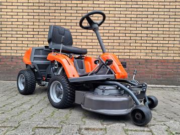 Zeer nette Husqvarna Rider 111B frontmaaier – Nieuw maaidek  beschikbaar voor biedingen