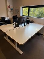 Bureau’s Groot (2x) | 240x100 cm | Incl kabelverwerking, Ophalen, Bureau