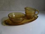 vintage geel roomstel + dienblad persglas, Copier Leerdam?, Ophalen of Verzenden