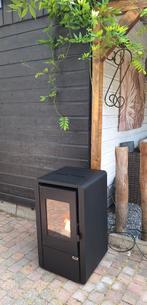 pelletkachel gezocht Defect/goedwerkende, Ophalen, Gebruikt, Pelletkachel, Vrijstaand
