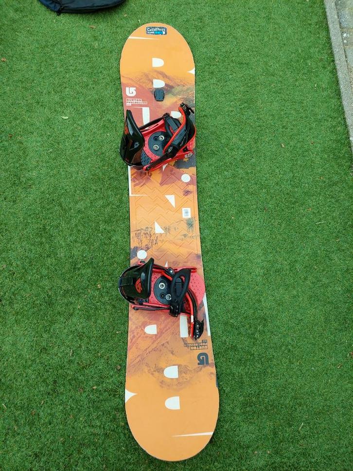 Burton Snowboard inclusief tas, Sport en Fitness, Snowboarden, Gebruikt, Board, Ophalen of Verzenden