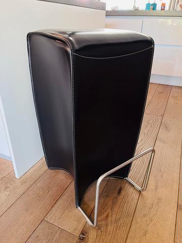 Luxe Bruin Lederen Zitmeubel - Italiaans Design beschikbaar voor biedingen